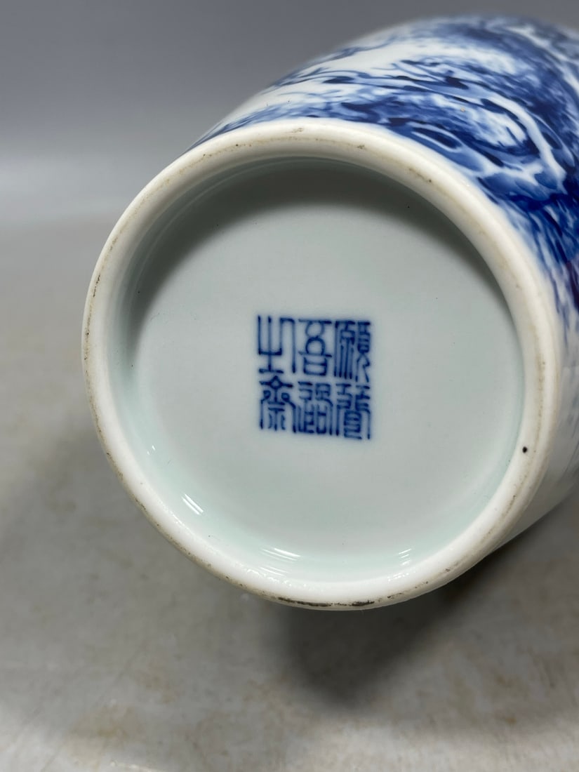 Blue and White Flower and Bird Pattern Vase - 8