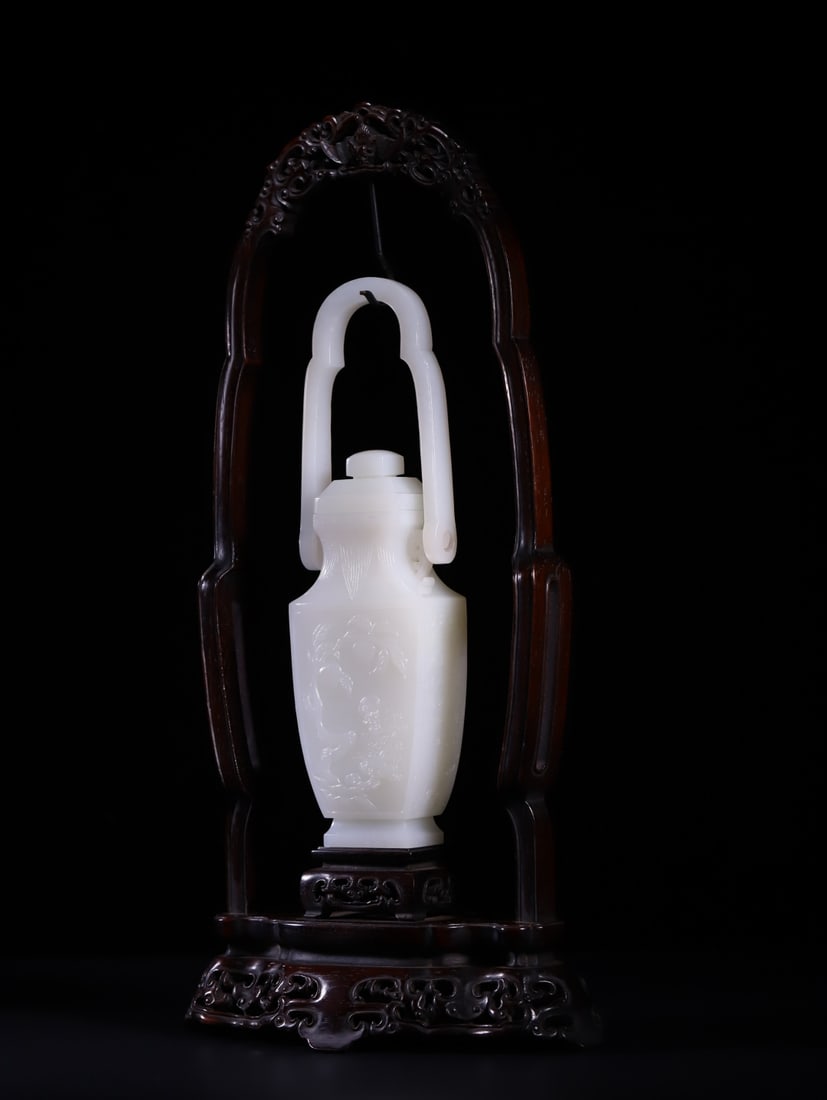 A Exquisite Hotan Jade Figures Pattern Vase - 4