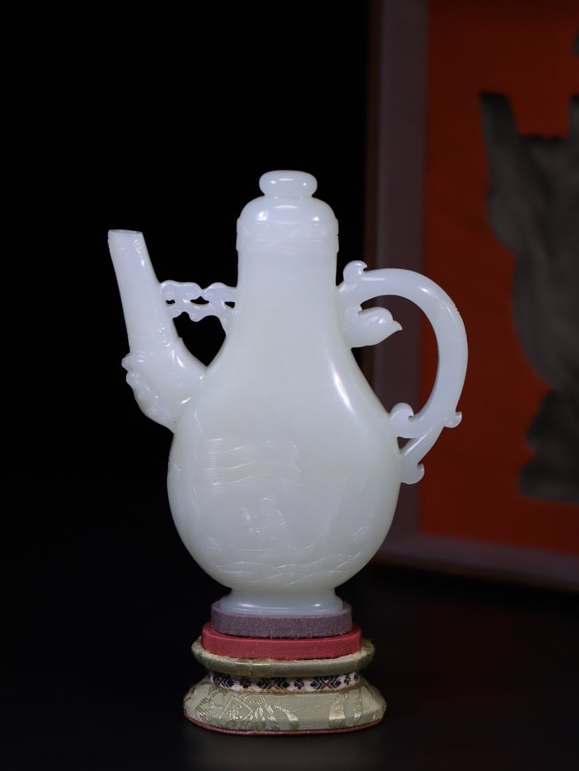 A Exquisite Hotan Jade Dragon Phoenix Pattern Ewer - 4