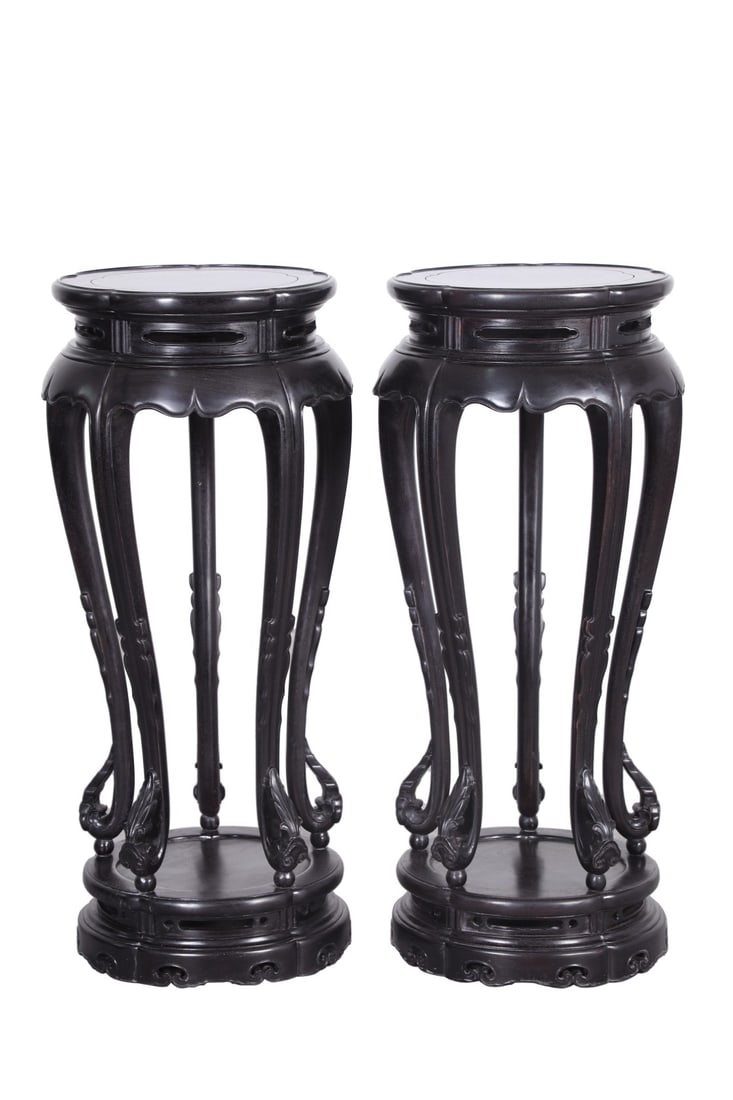 A pair of Exquisite Zitanwood Shelving unit: A pair of Exquisite Zitanwood Shelving unit,Qing Dynasty, China,Size:40.5cmx40.5cmx100cm ??????????,????