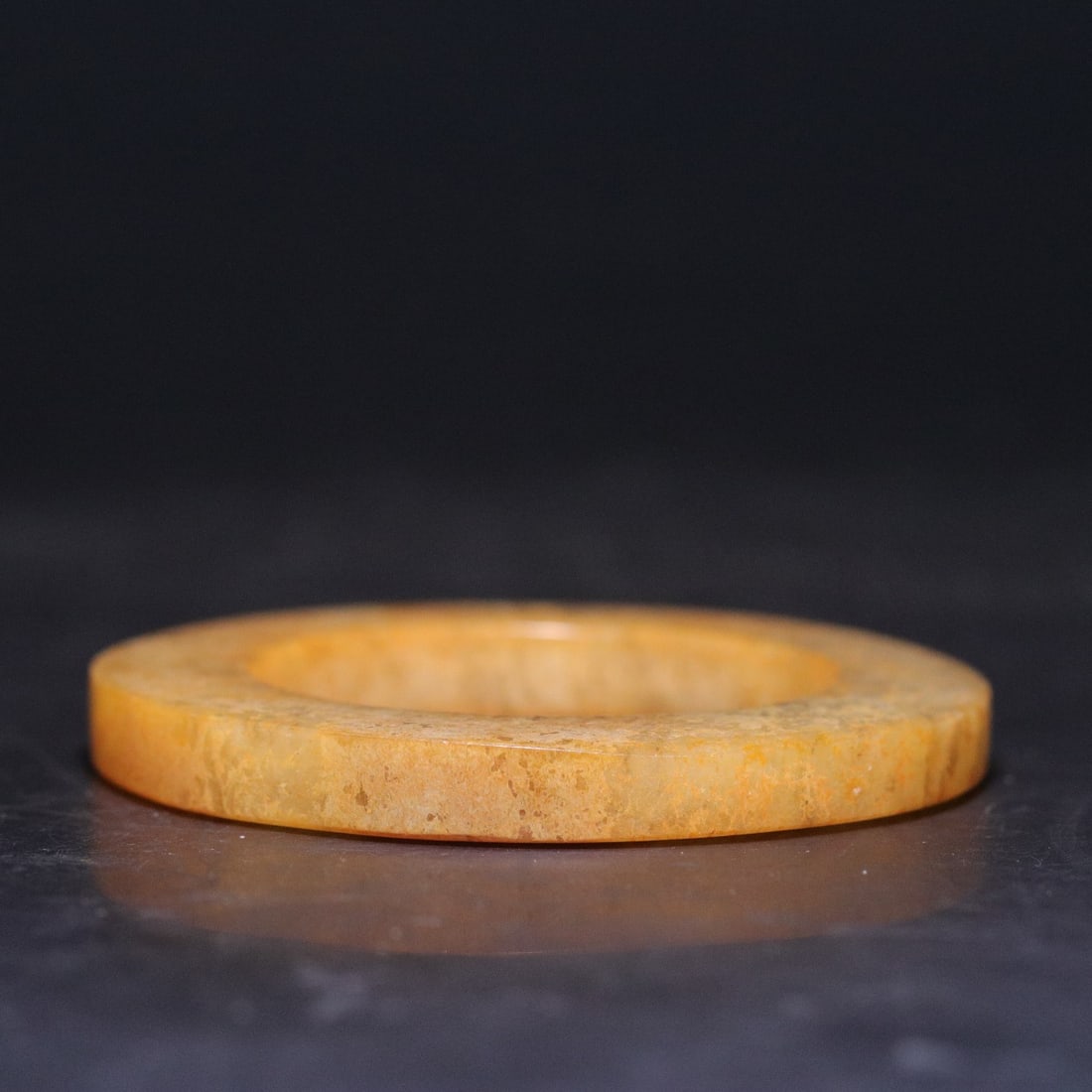 A Exquisite Gaogu Jade Ring - 5