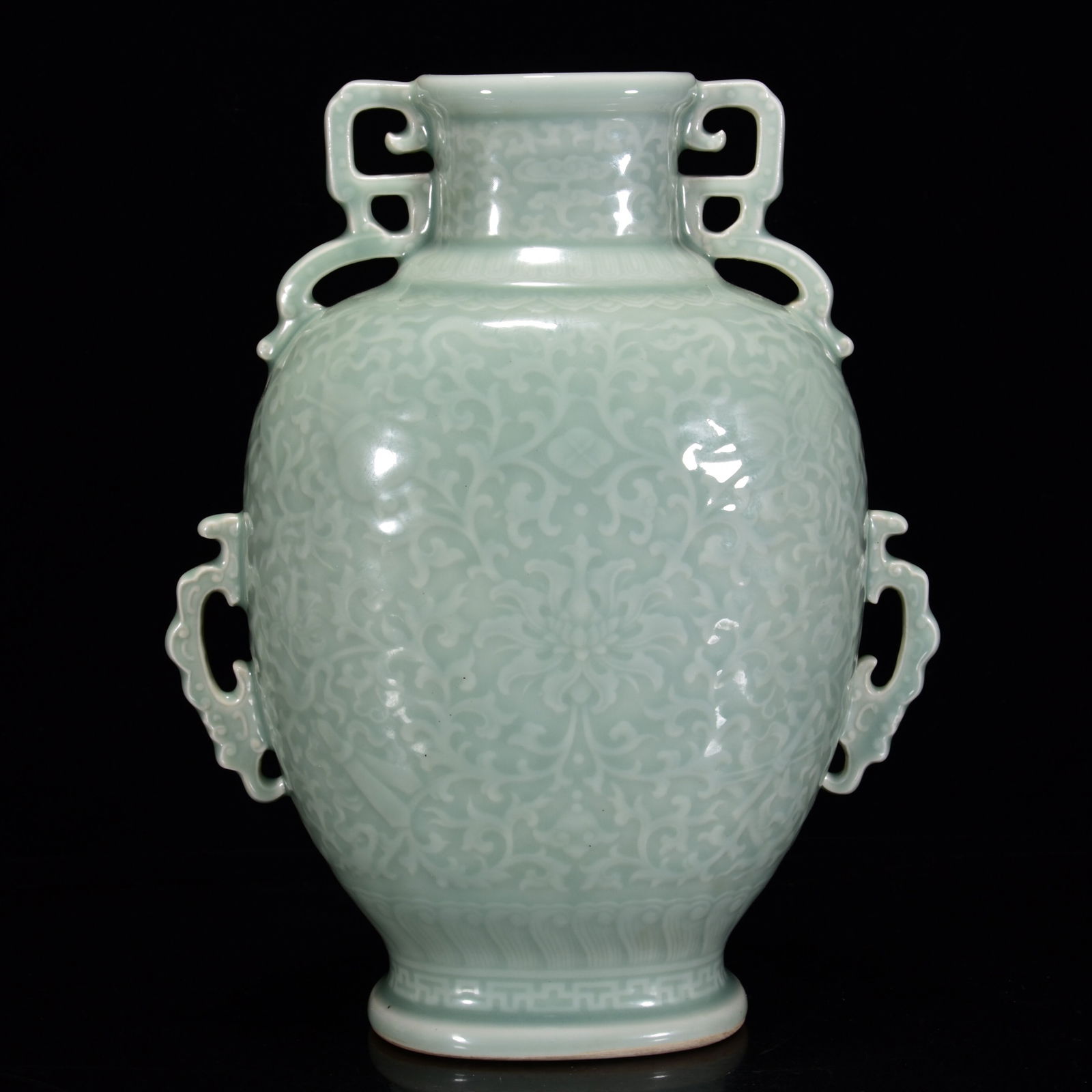 A Rare Celadon Glazed Carved Flower Pattern Double-Ears Vase: A Rare Celadon Glazed Carved Flower Pattern Double-Ears Vase,Qing Dynasty, China,Qianlong Six-character Mark,Size:29cmx22cm ?????????,????,?????