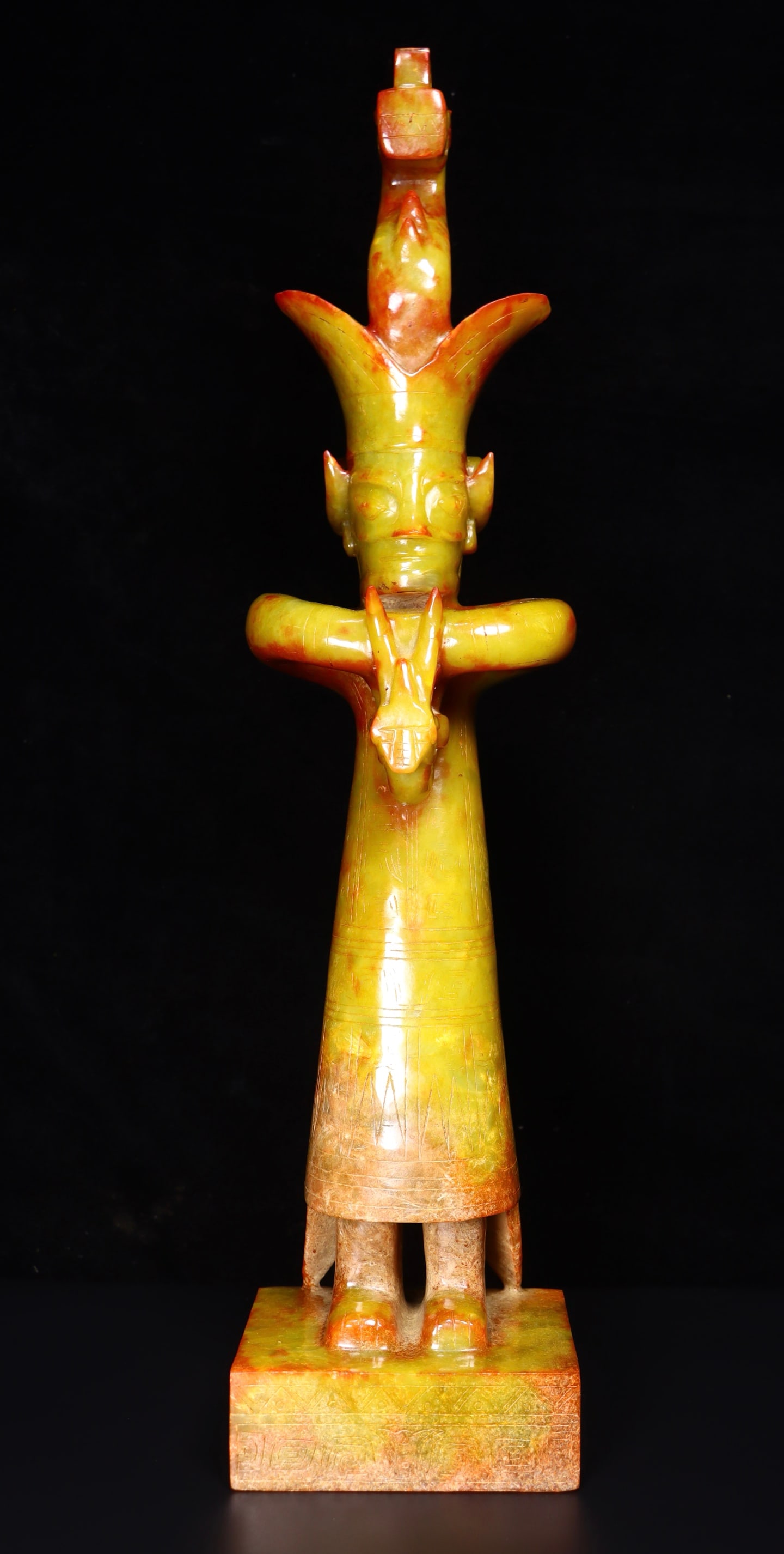 A Exquisiten Hotan Jade Figures Shaped Ornament: A Exquisiten Hotan Jade Figures Shaped Ornament,Han Dynasty, China ???????,????