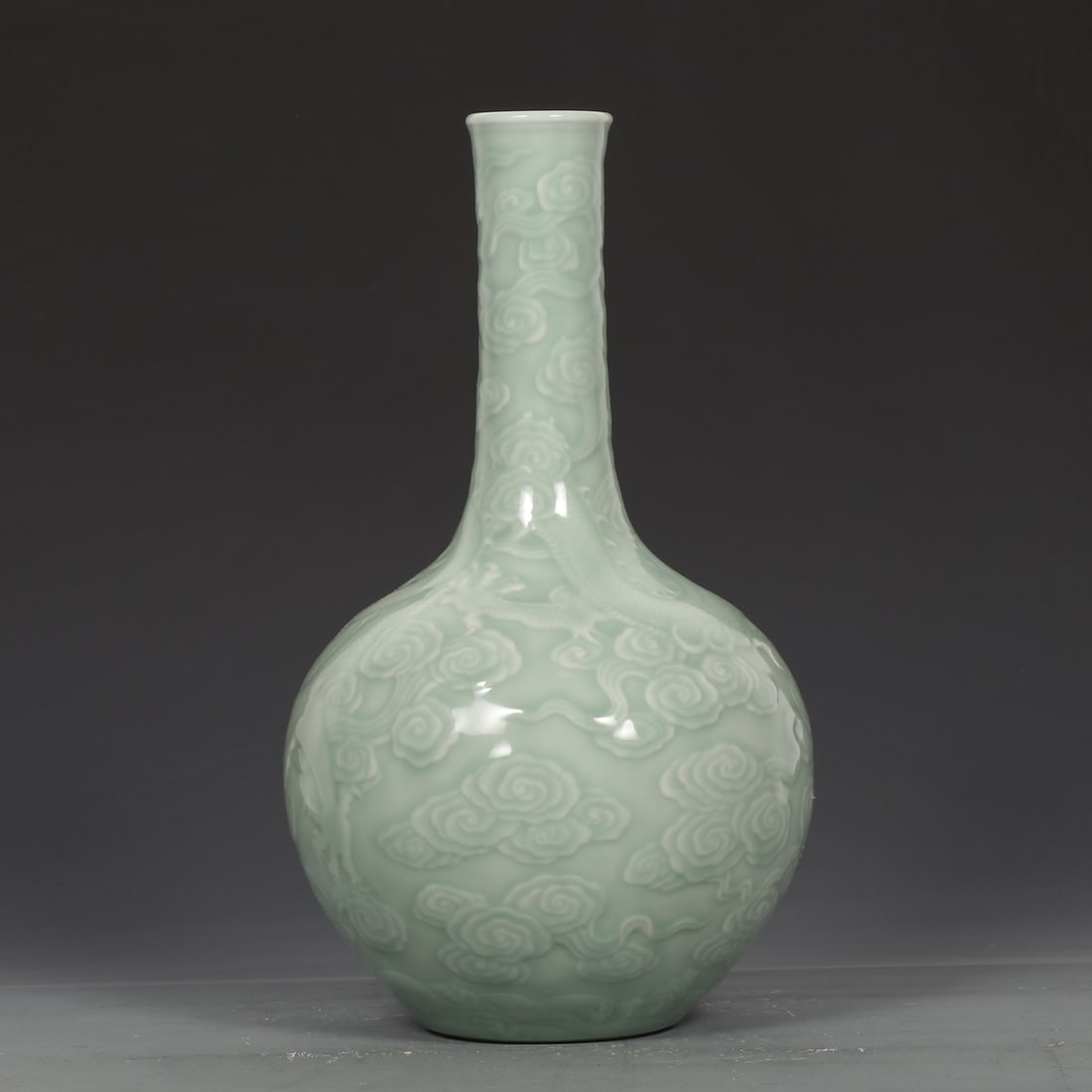 A Exquisite Celadon Glazed Dragon Pattern Vase - 6