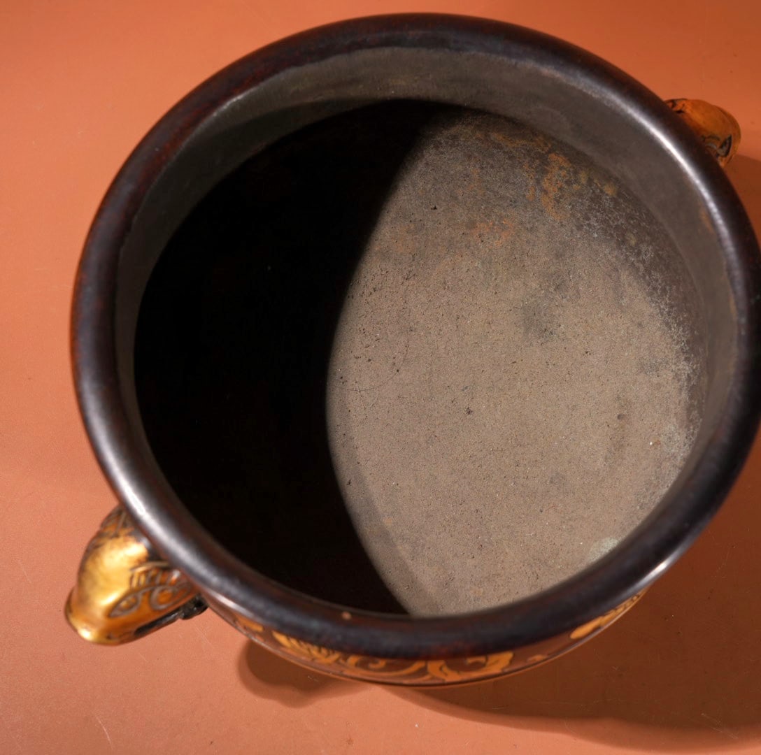A Exquisite Gilt Bronze Interlocking Lotus Pattern Double-Ears Censer - 7
