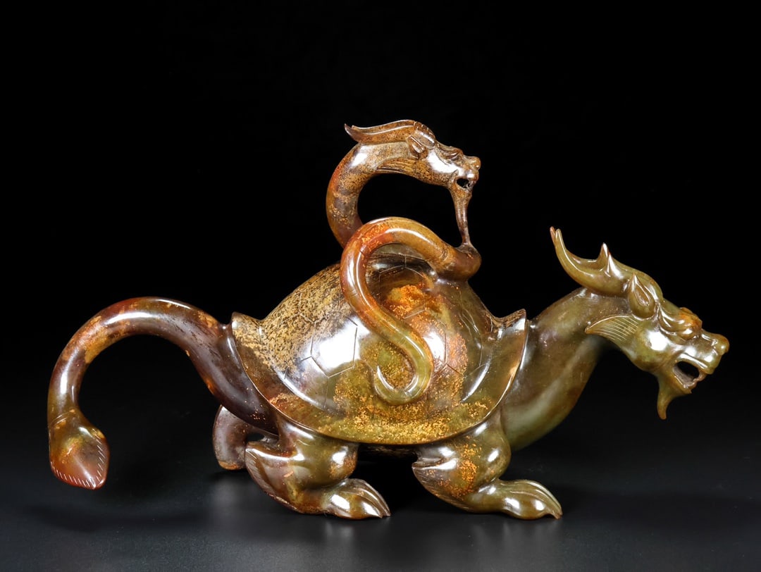 A Rare Hetian Jade Dragon Turtle: A Rare Hetian Jade Dragon Turtle,Han Dynasty, China,Size:32cmx12cmx18cm, Weight:2984g ?????,????