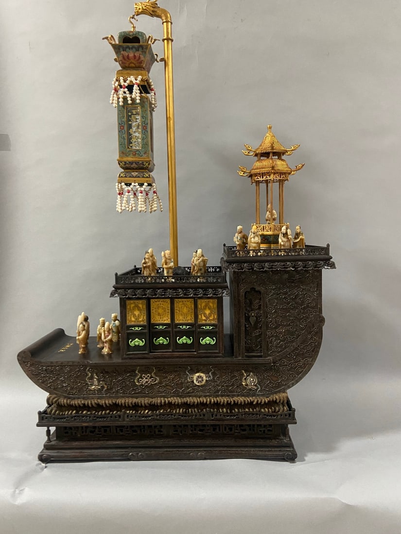 A Exquisite Zitanwood Inlaid Shoushan Stone boat Ornament: A Exquisite Zitanwood Inlaid Shoushan Stone boat Ornament,Qing Dynasty, China,Size:108cmx74cmx28cm ?????????,????