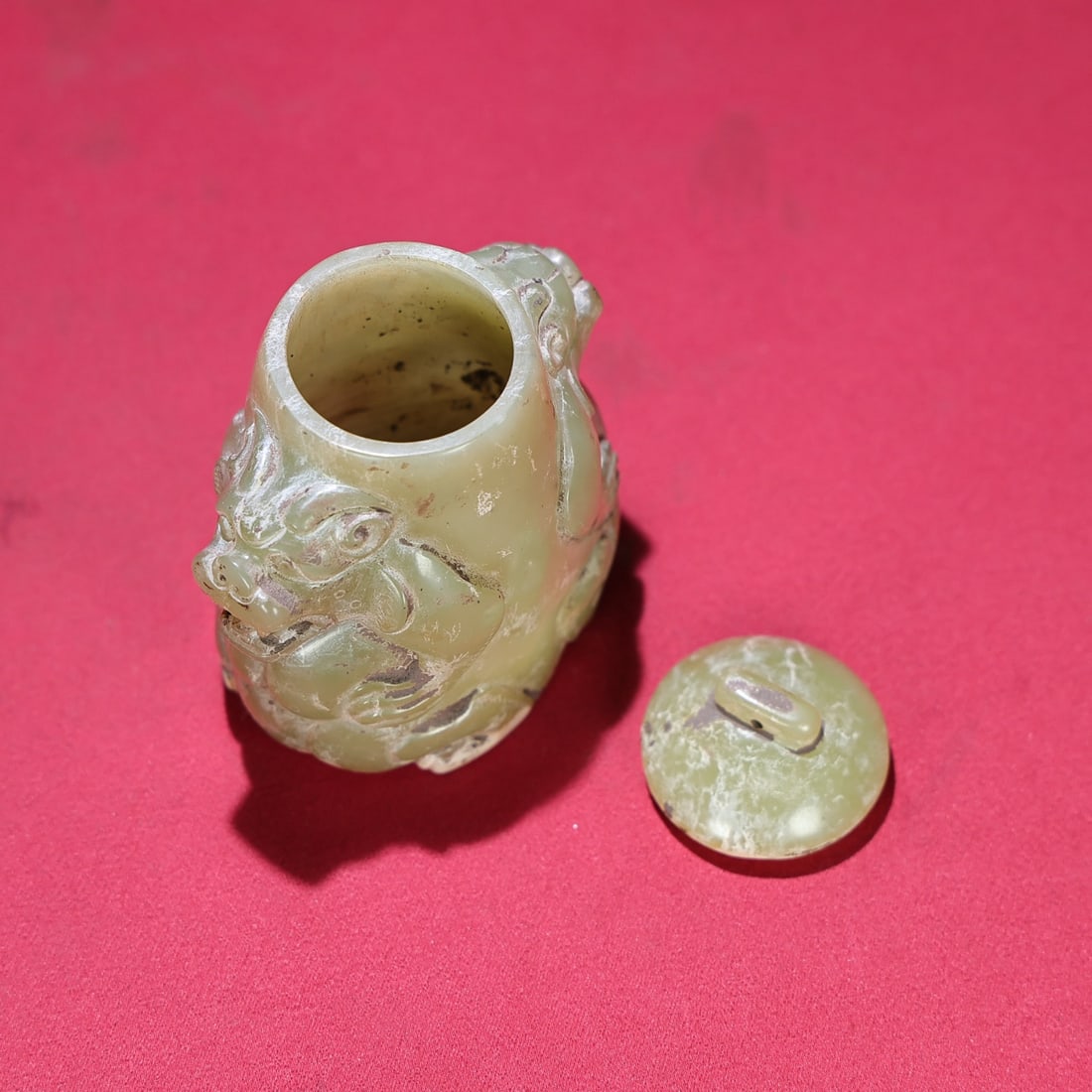 A Exquisite Hetian Jade Bear-Shaped Jar - 6