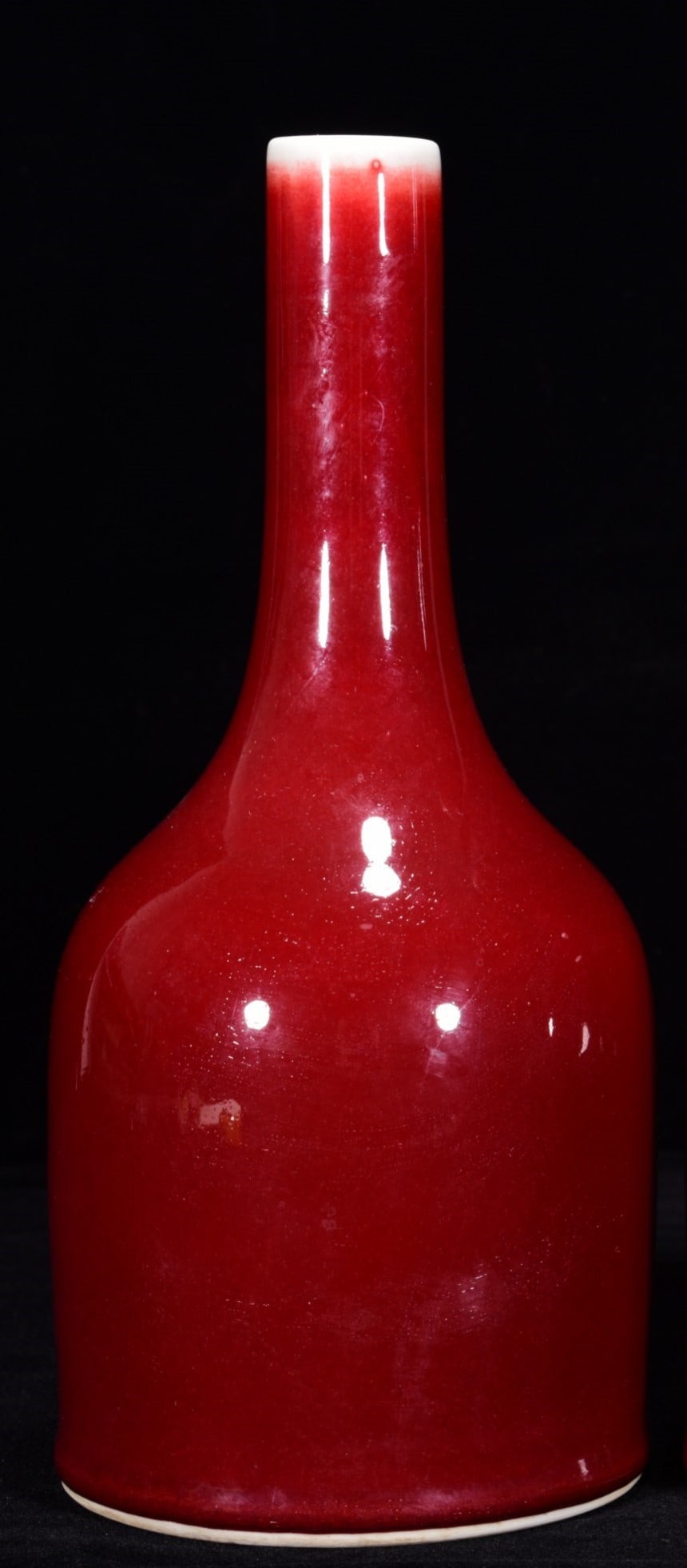 A Rare Ji Red Glazed Bell-Shaped Vase: A Rare Ji Red Glazed Bell-Shaped Vase,Qing Dynasty, China,Qianlong Six-character Mark,Size:25cmx11cm ??????,????,?????