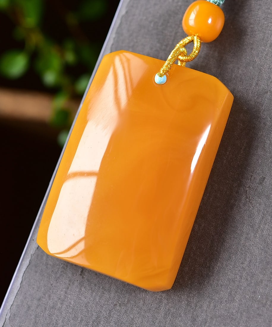 A Exquisite Amber Square Necklace - 4
