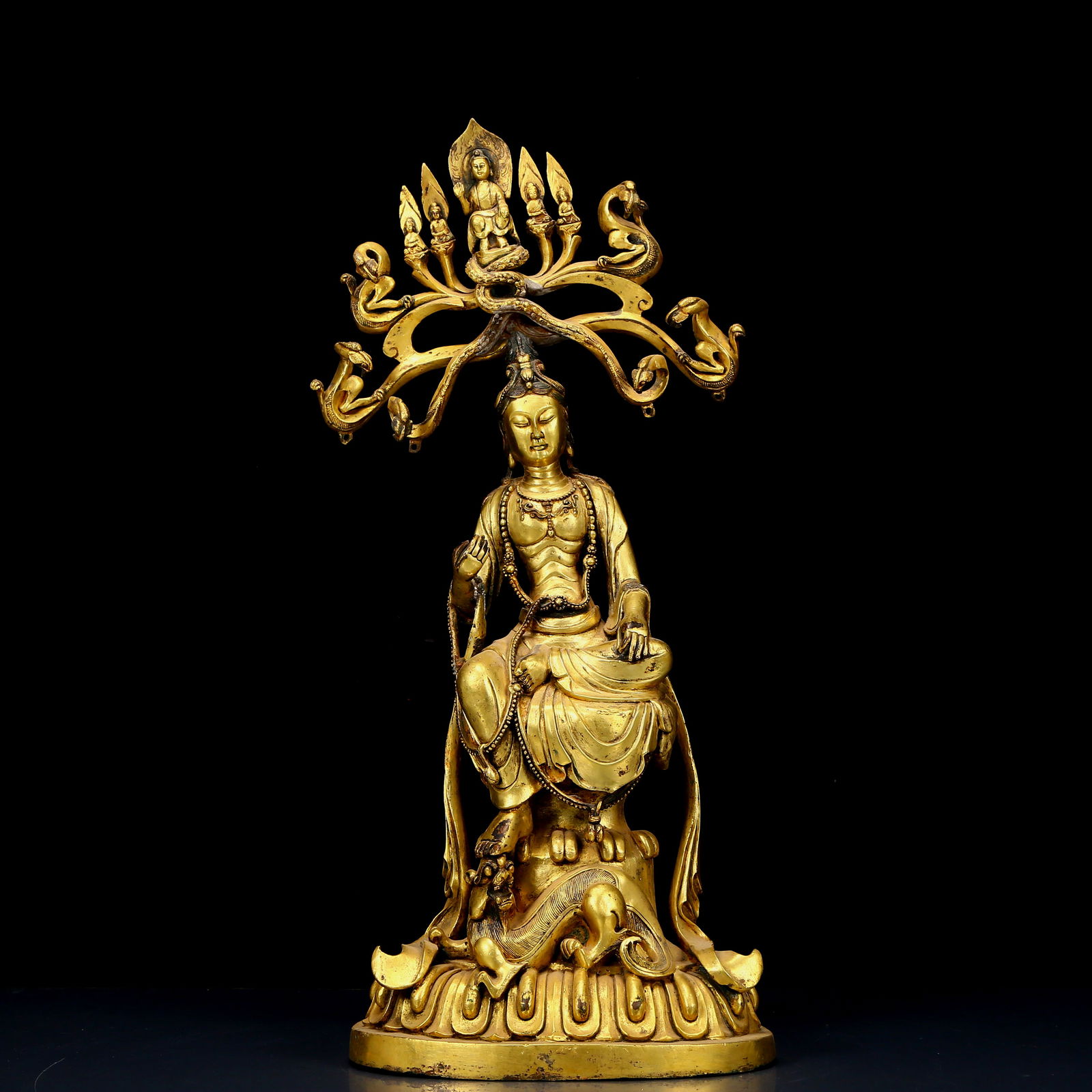 A Rare Gilt Bronze Statue of Bodhisattva: A Rare Gilt Bronze Statue of Bodhisattva，Ancient Time, China，Size:8.7inx4.3inx14.8in，Weight:4825g 
