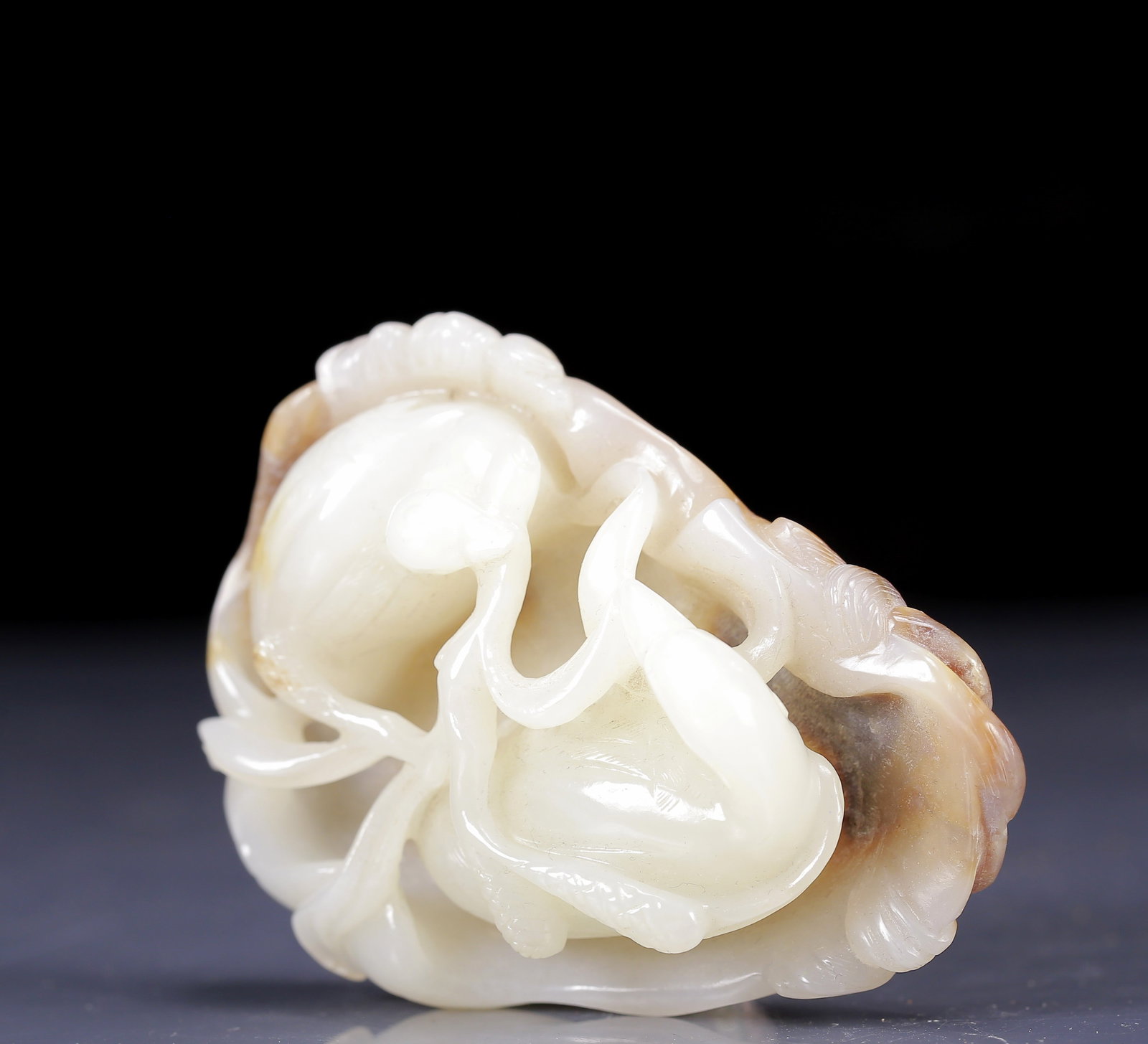 An Exquisite White Jade Duck Pattern Ornament - 5