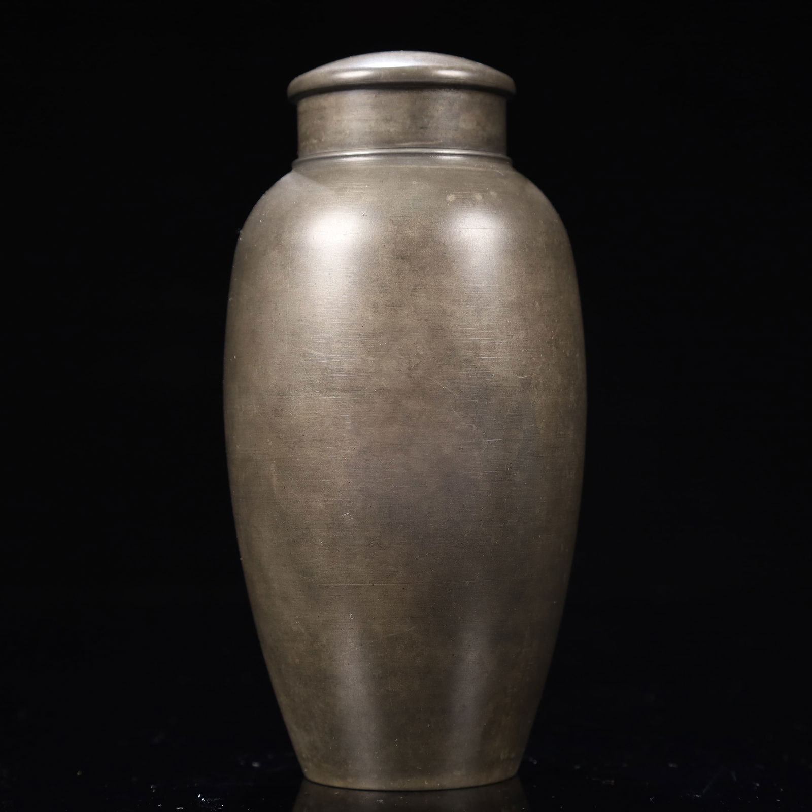 An Exquisite Tin Bottle - 3