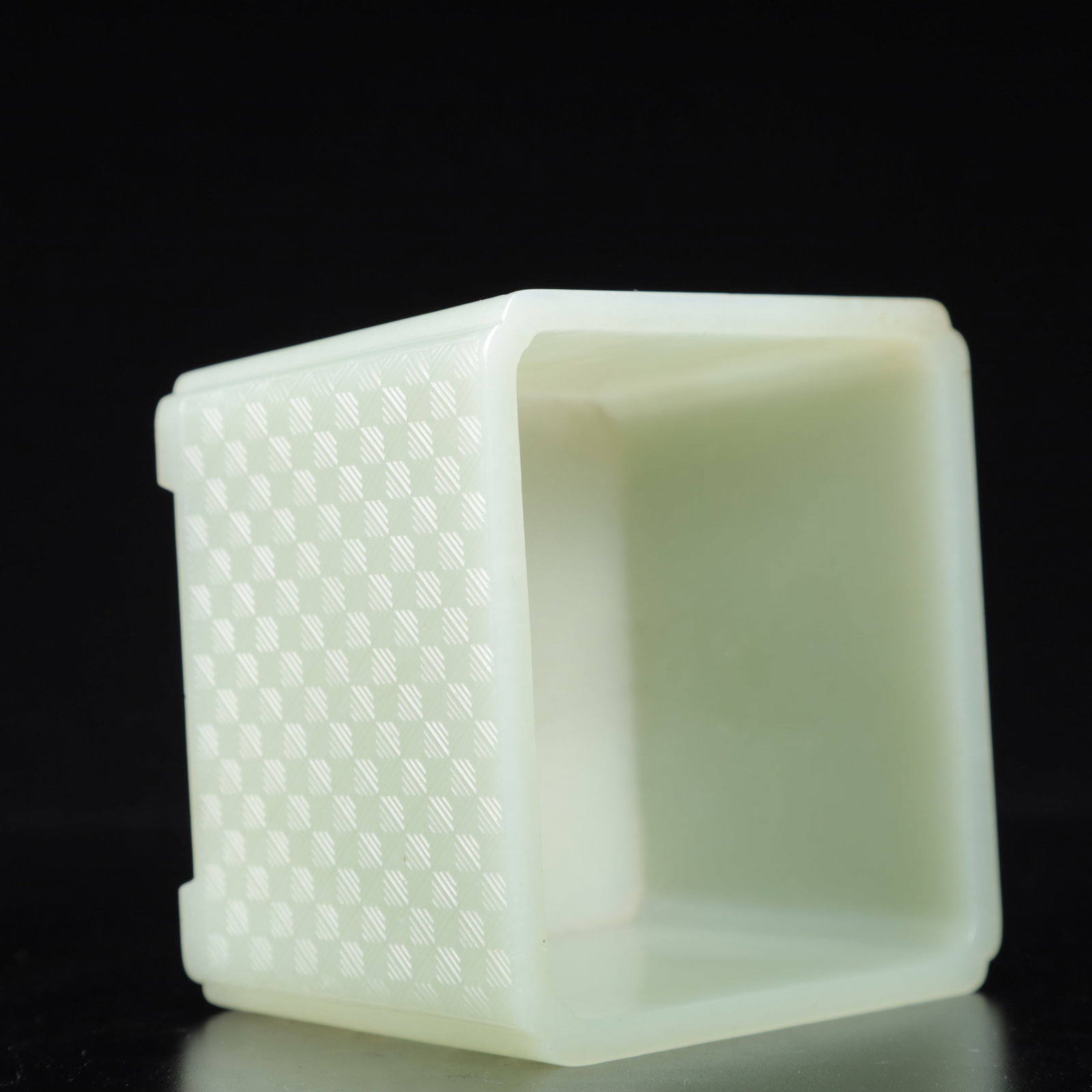 An Exquisite White Jade Auspicious Beast Pattern Jar - 5