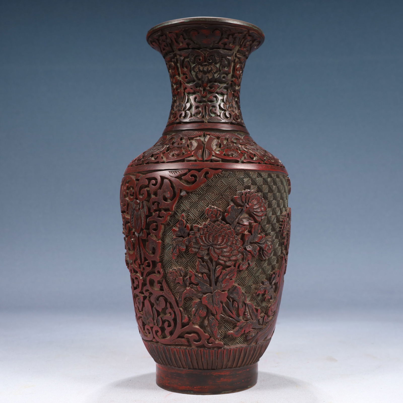 A Rare Carved Red Lacquer Flower Pattern Vase - 6