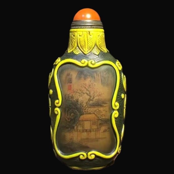An Exquisite Glass Landscape Pattern Snuff Bottle (1 of 9)