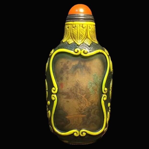 An Exquisite Glass Landscape Pattern Snuff Bottle - 3