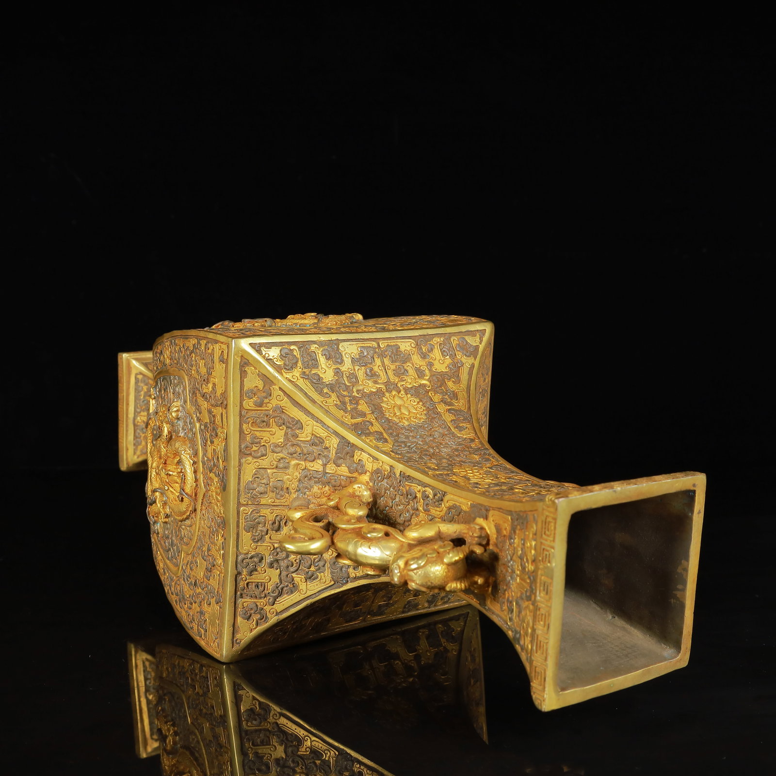 An Exquisite Gilt Silver Dragon Pattern Dragon-Ears Vase - 14