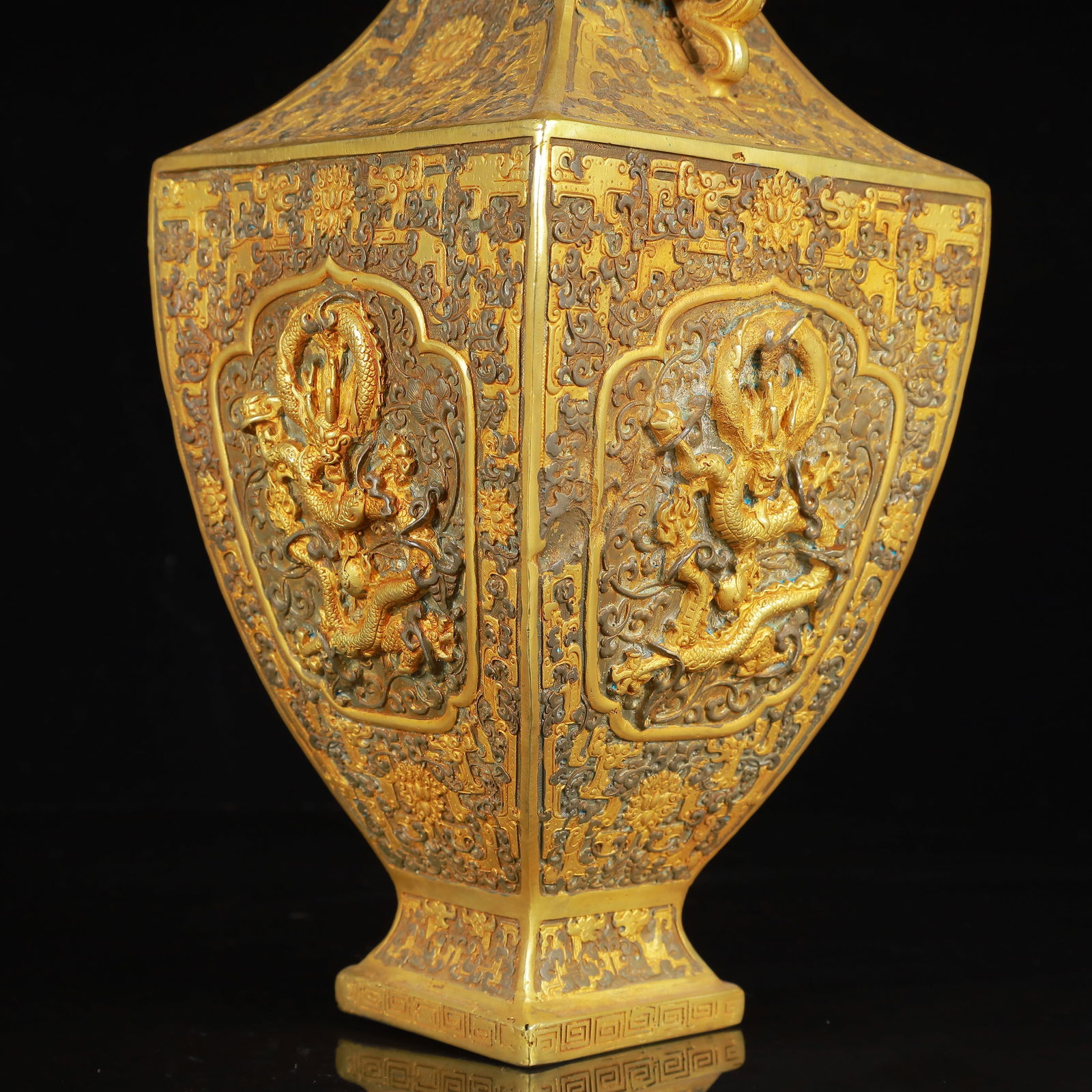 An Exquisite Gilt Silver Dragon Pattern Dragon-Ears Vase - 6