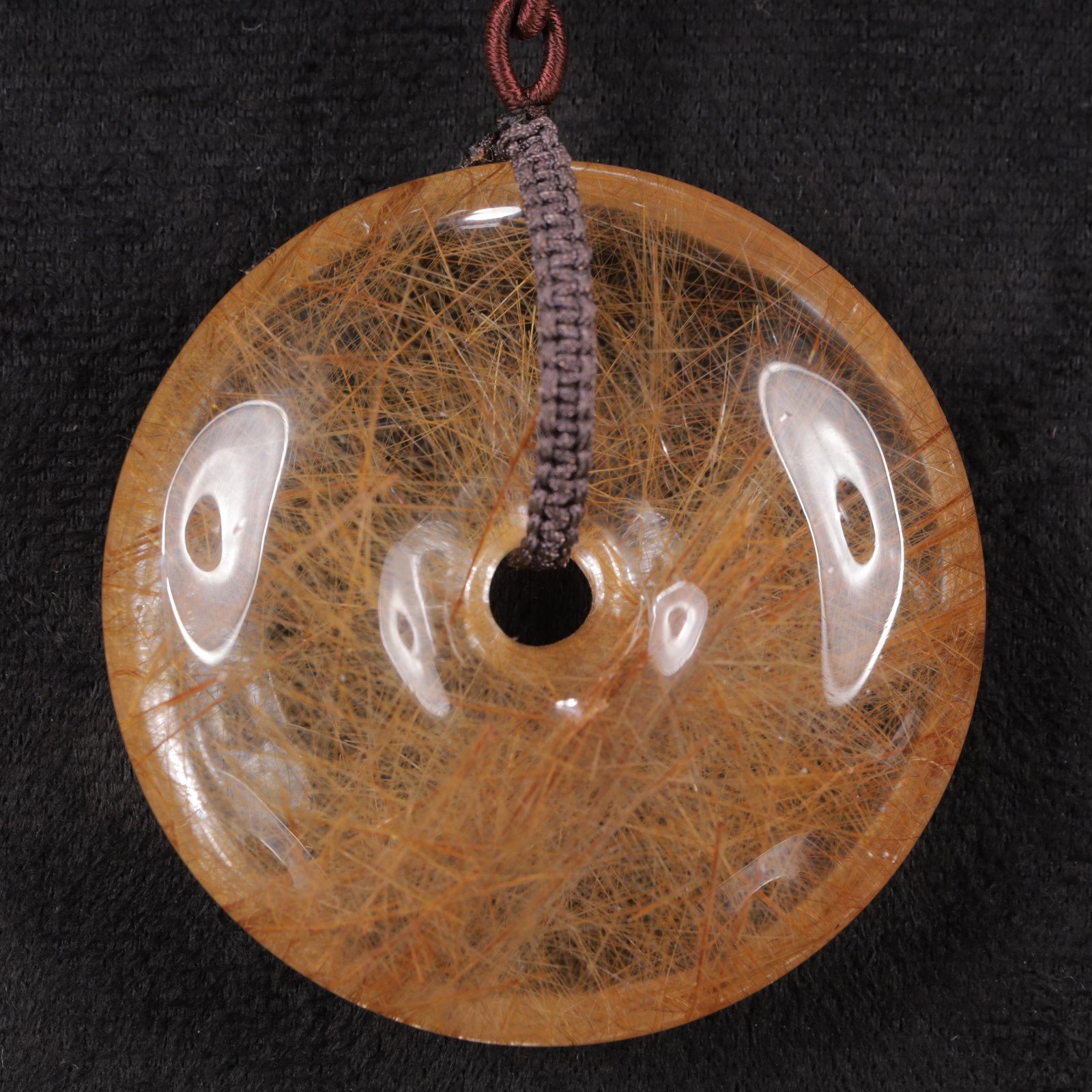 An Exquisite Crystal Pendant - 3