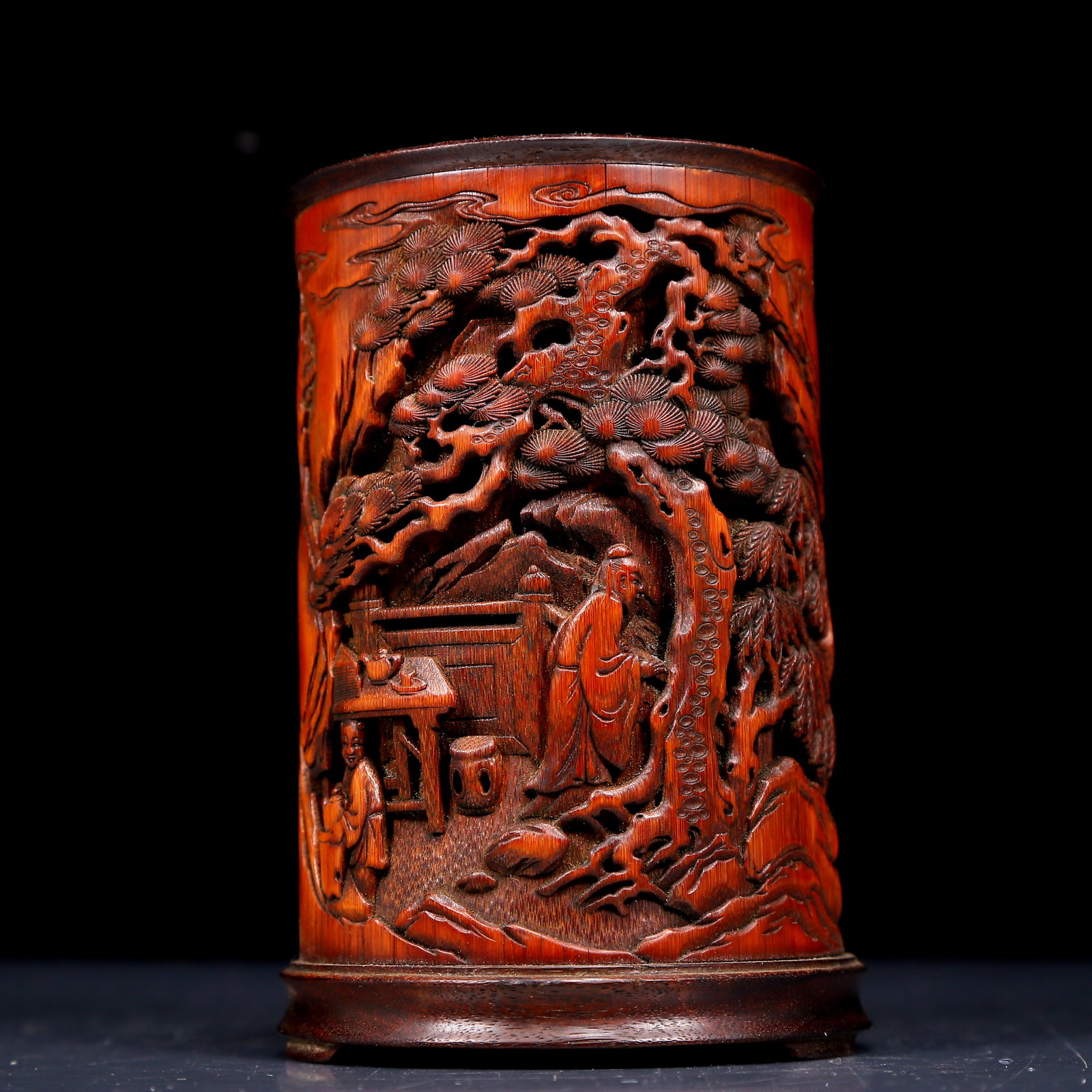 An Exquisite Bamboo Character and Story Pattern Brush Pot,With Poem: An Exquisite Bamboo Character and Story Pattern Brush Pot,With Poem,Qing Dynasty, China,Size:3.7inx5.7in,Weight:345g 