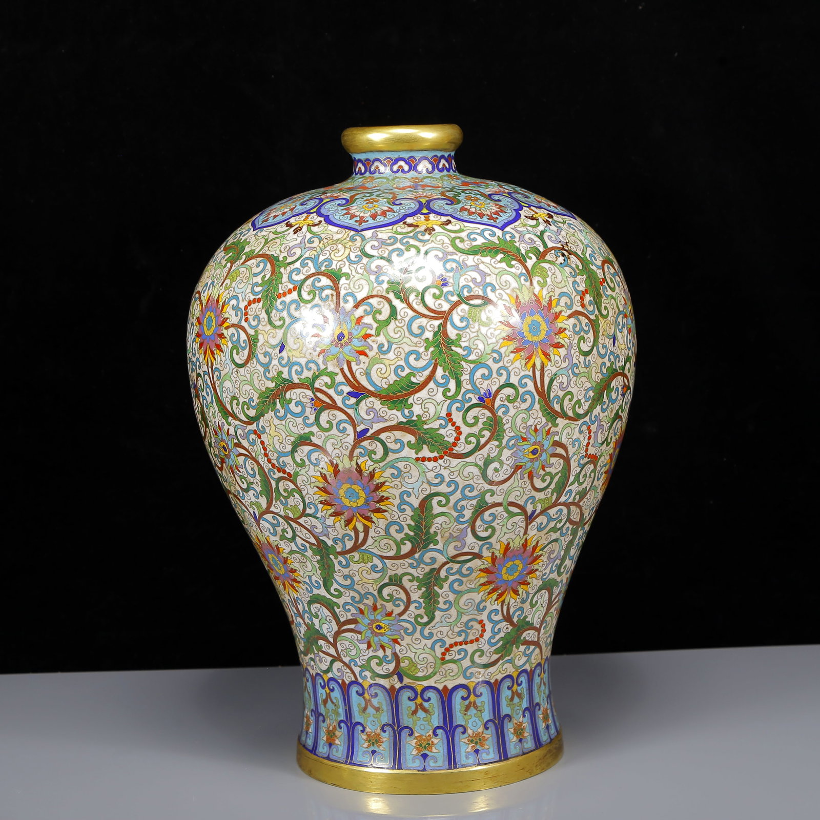 A Huge Cloisonne Lotus Pattern Vase - 5