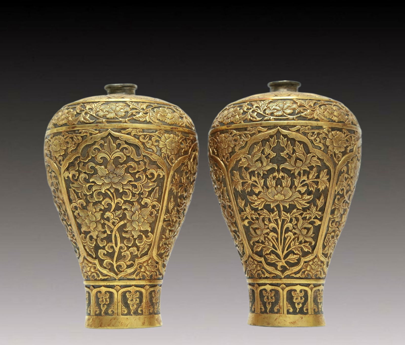 A Brilliant Pair Of Gilt-Bronze Silver 'Scrolling Lotus' Vases: Brilliant Pair Of Gilt-Bronze Silver 'Scrolling Lotus' Vases. Chinese Qing Dynasty. Qianlong Four-Character Mark. Size:5.1inx7.7in. Weight:2875g 清代