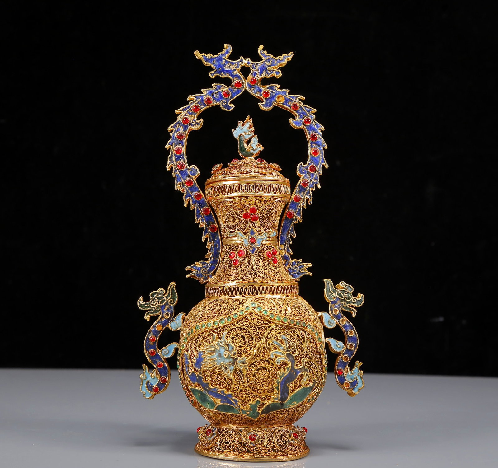 An Exquisite Gilt Inlaid Gems Dragon Pattern Double-Ears Bottle: An Exquisite Gilt Inlaid Gems Dragon Pattern Double-Ears Bottle,Qing Dynasty,China,Qianlong Four-character Mark,Size:5.5inx3.1inx10.2in,Weight:415g 
