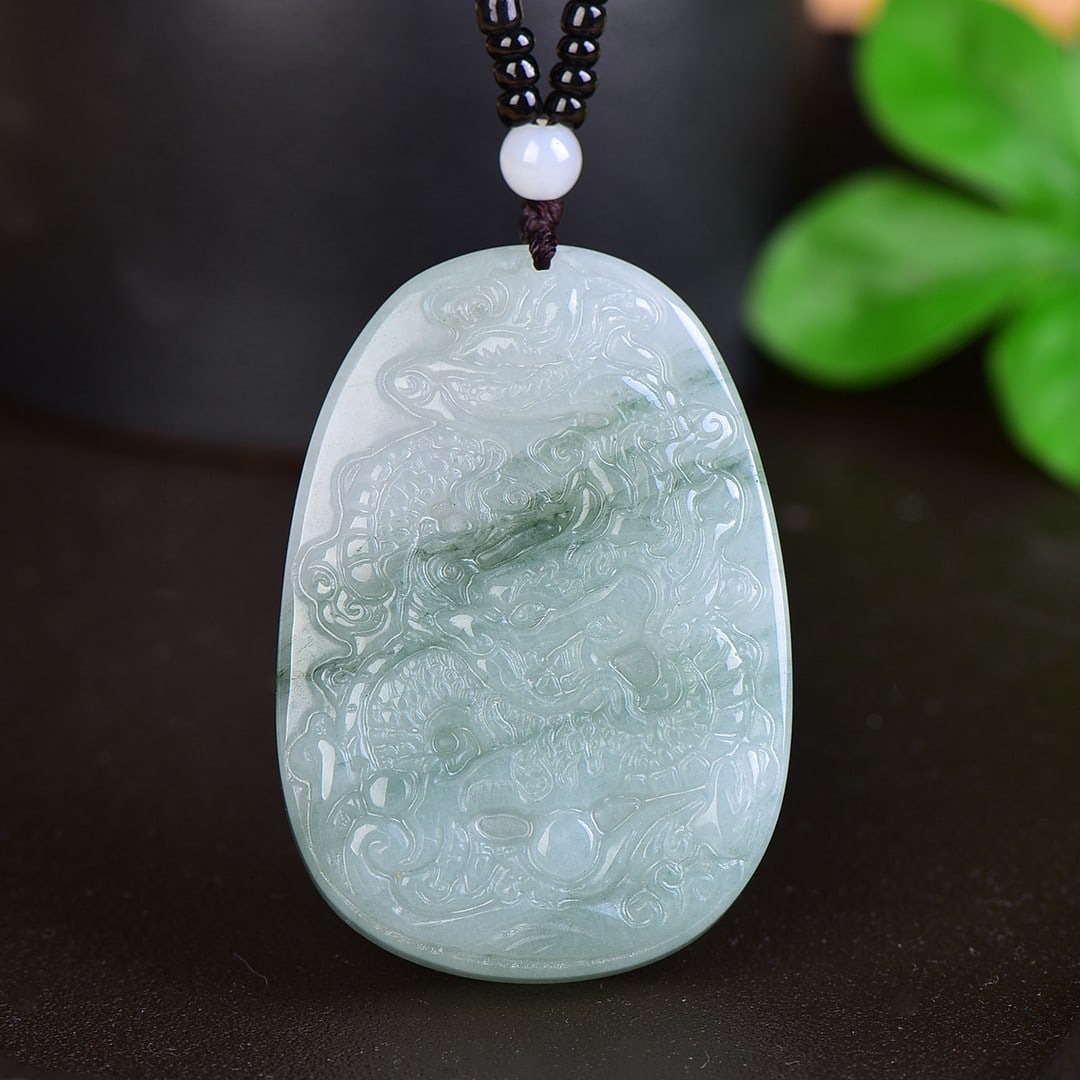 An Exquisite Jadeite Dragon Pattern Pendant - 2