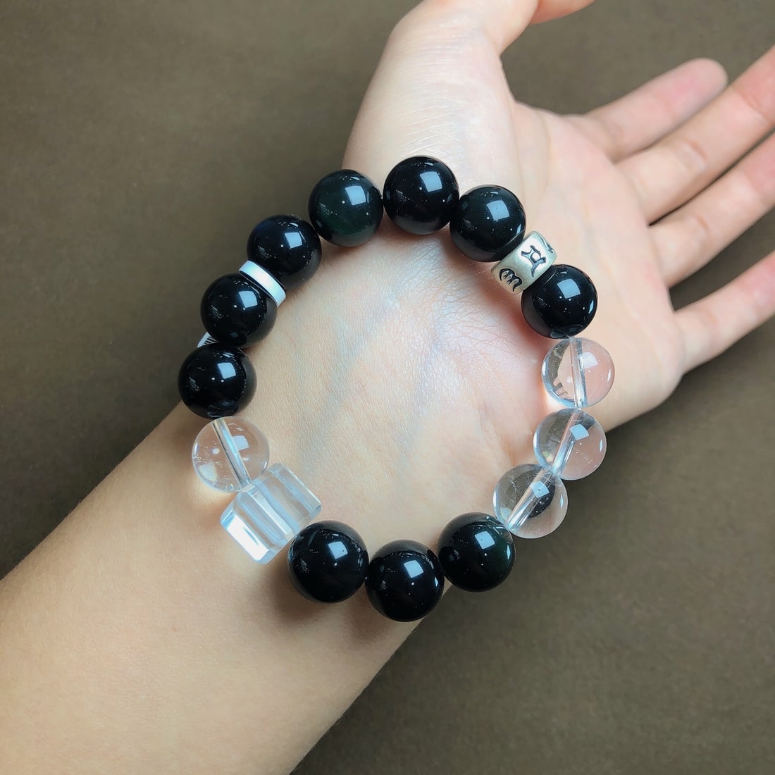 An Exquisite Crystal Obsidian Bracelets - 3