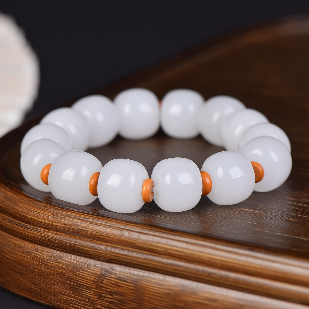 An Exquisite White Jade Bracelets - 5
