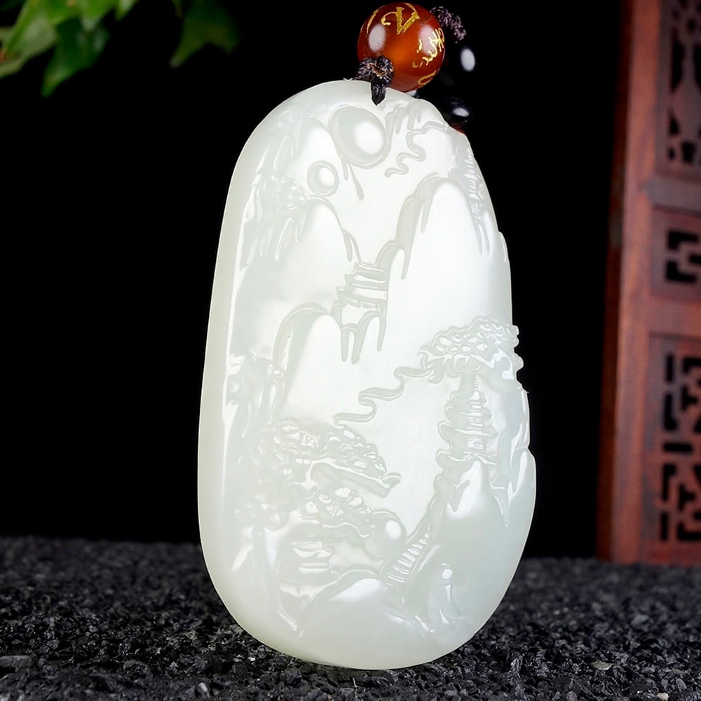 An Exquisite White Jade Landscape Pattern Pendant - 3