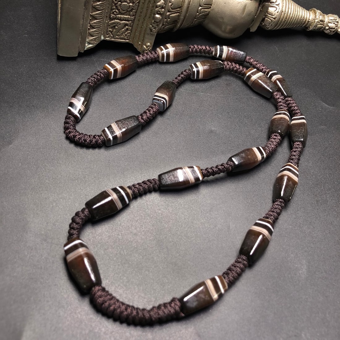 A Precious Agate Necklace - 2