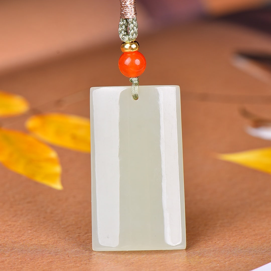 An Exquisite White Jade Pendant: An Exquisite White Jade Pendant, Size:0.8inx1.3in 白玉挂件