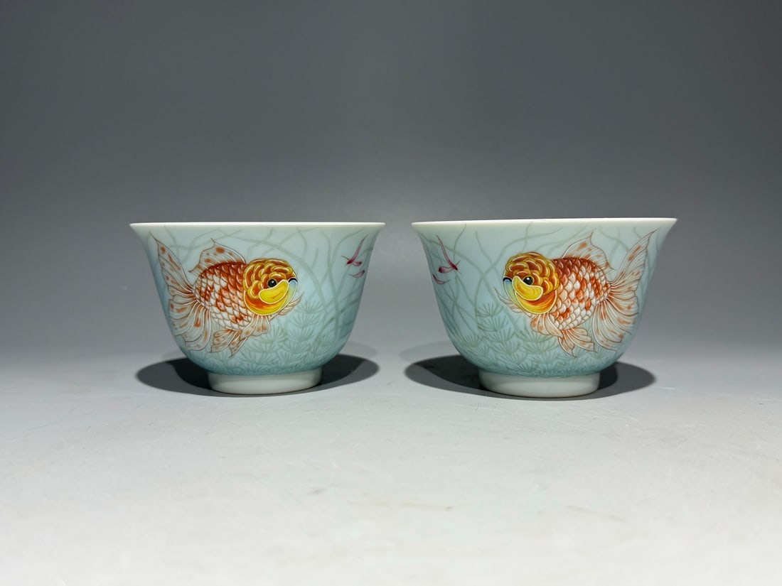 A Pair of Exquisite Enamel Fish Pattern Cups,with poem: A Pair of Exquisite Enamel Fish Pattern Cups,with poem,Qing Dynasty,China,Yongzheng Four-character Mark,Size:2.4inx3.6in 