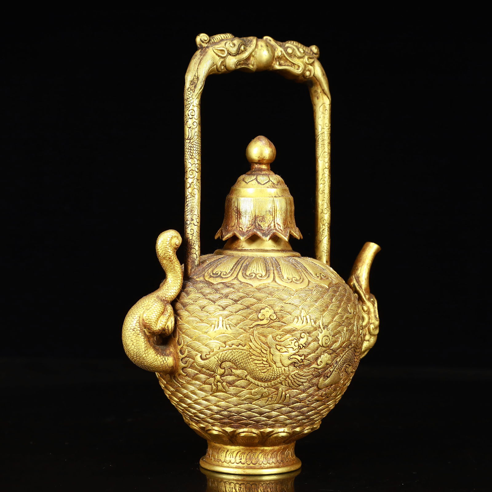 An Exquisite Gilt Bronze Dragon Pattern Ewer - 8