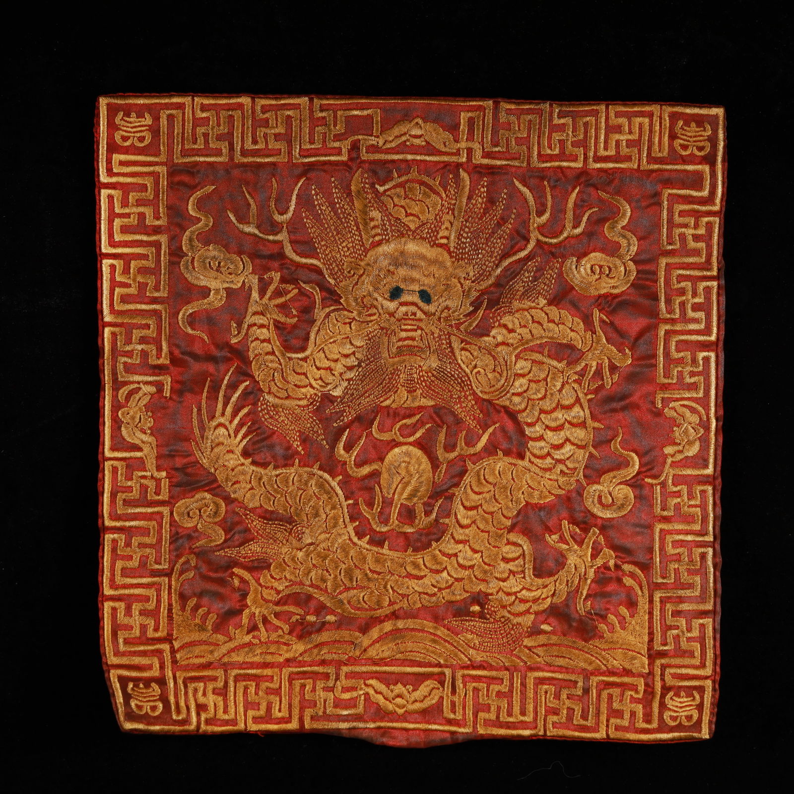 An Exquisite Embroidery Dragon Pattern Civil Official Rank Badges: An Exquisite Embroidery Dragon Pattern Civil Official Rank Badges,Qing Dynasty, China,Size:10.2inx10.2in 刺绣龙官补,中国清代