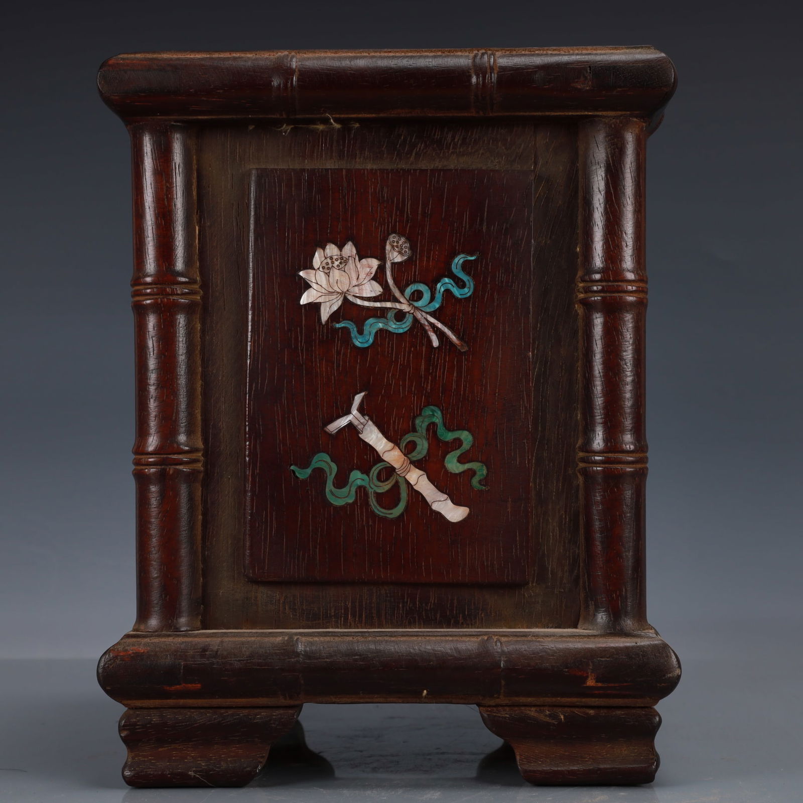 An Exquisite Zitanwood Inlaid Gems Eight Treasures Pattern Brush Pot: An Exquisite Zitanwood Inlaid Gems Eight Treasures Pattern Brush Pot,Qing Dynasty, China,Size:7.9inx10.2in,Weight:1650g 