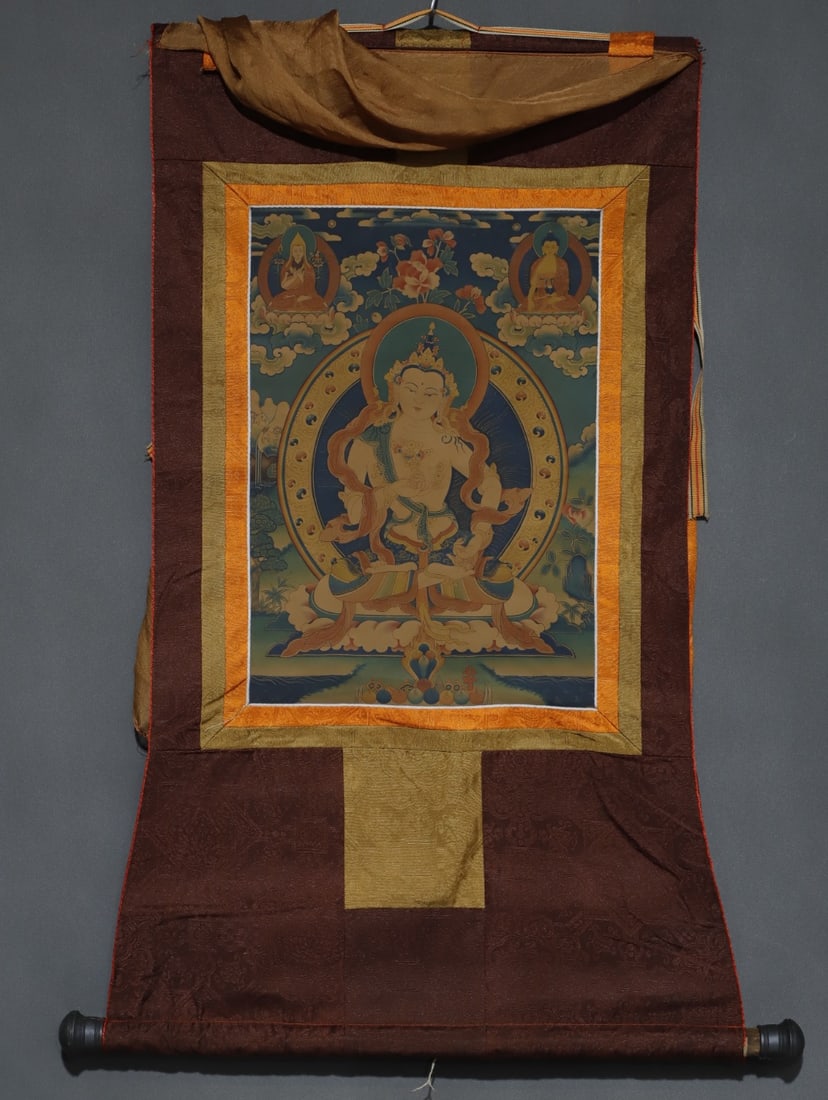 A Rare Brocade Painted Color Statue of Vajrasattva Tangka: A Rare Brocade Painted Color Statue of Vajrasattva Tangka,Qing Dynasty, China,Size:34.6inx18.1in,(Without frame)16.5inx11in 