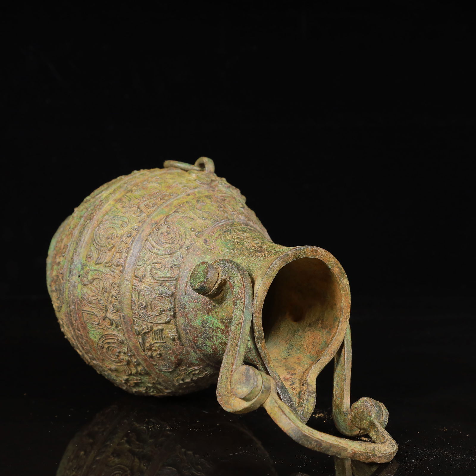 An Archaic Bronze Dragon Pattern Pot - 18