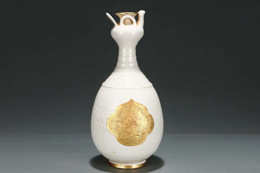 An Exquisite Ding yao White Glazed Phoenix Pattern Vase - 3