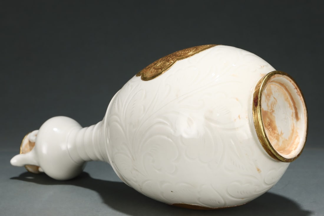 An Exquisite Ding yao White Glazed Phoenix Pattern Vase - 7