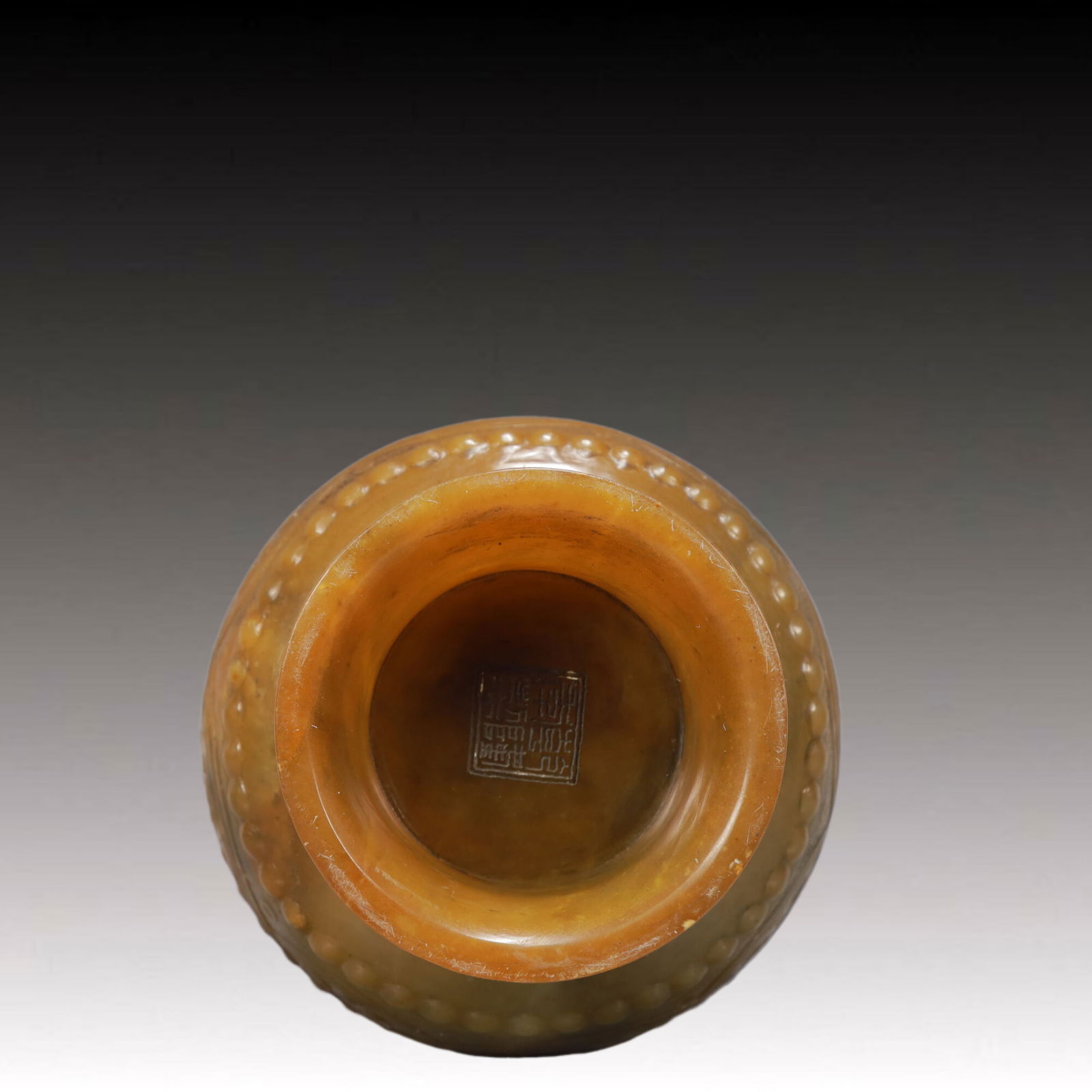 An Exquisite Shoushan Stone Figure Pattern Vase - 10