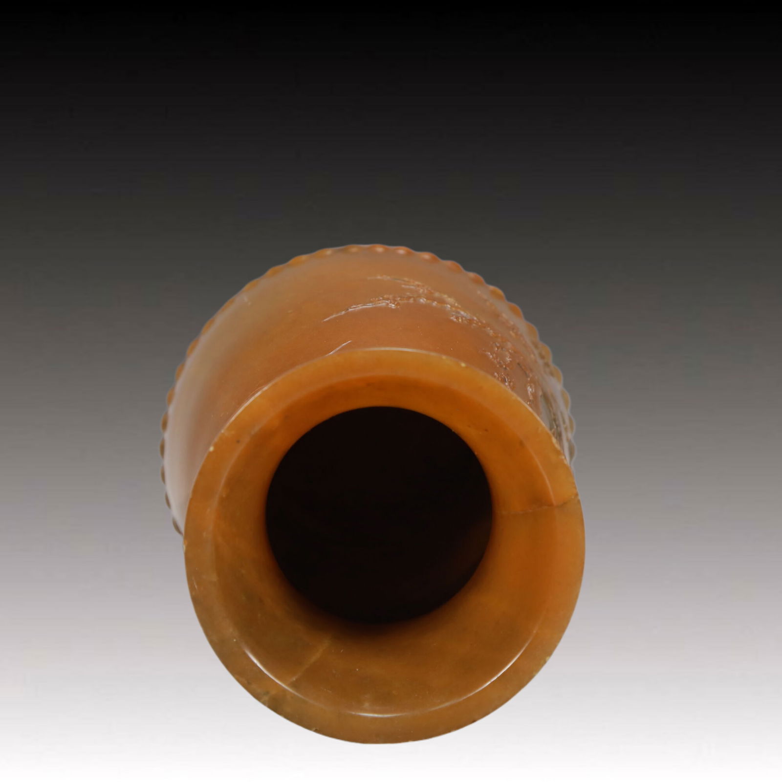 An Exquisite Shoushan Stone Figure Pattern Vase - 9