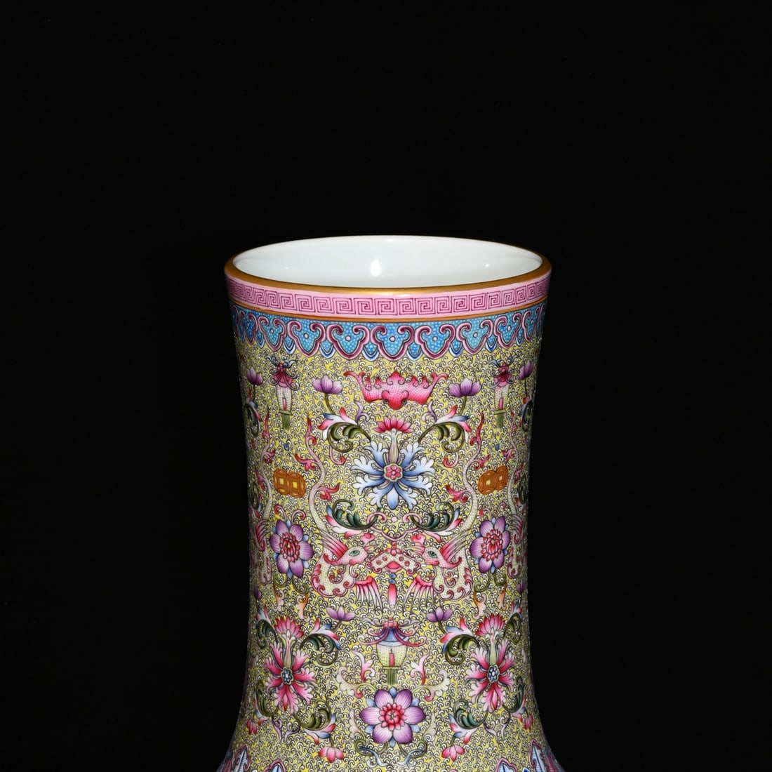 A Huge Enamel Landscape Pattern Vase - 5