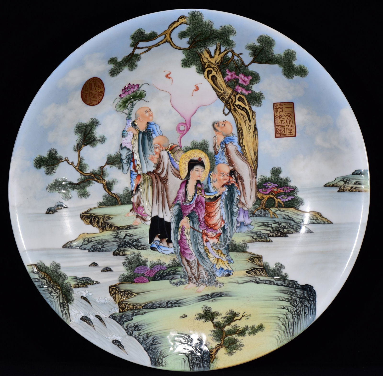 An Exquisite Enamel Character and Story Pattern Plate: An Exquisite Enamel Character and Story Pattern Plate,Qing Dynasty,China,Qianlong Four-character Mark,Size:3.5inx20.5in 