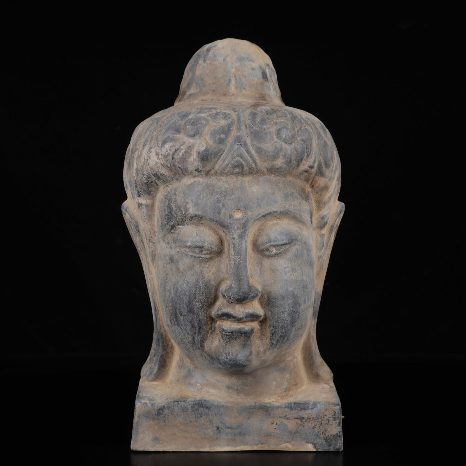 An Exquisite Limestone Buddha head (1 of 8)