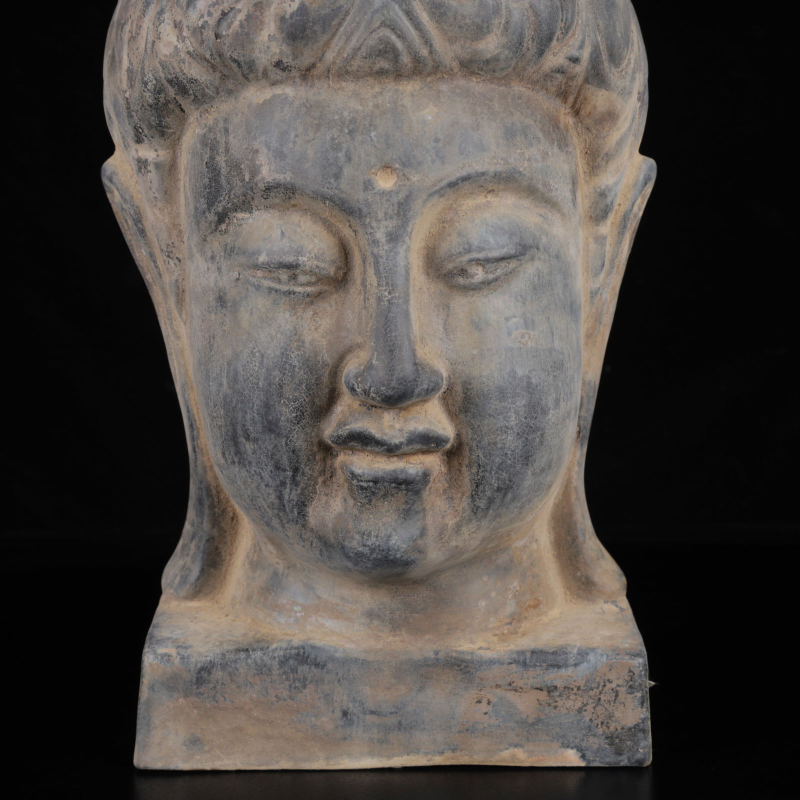 An Exquisite Limestone Buddha head - 3