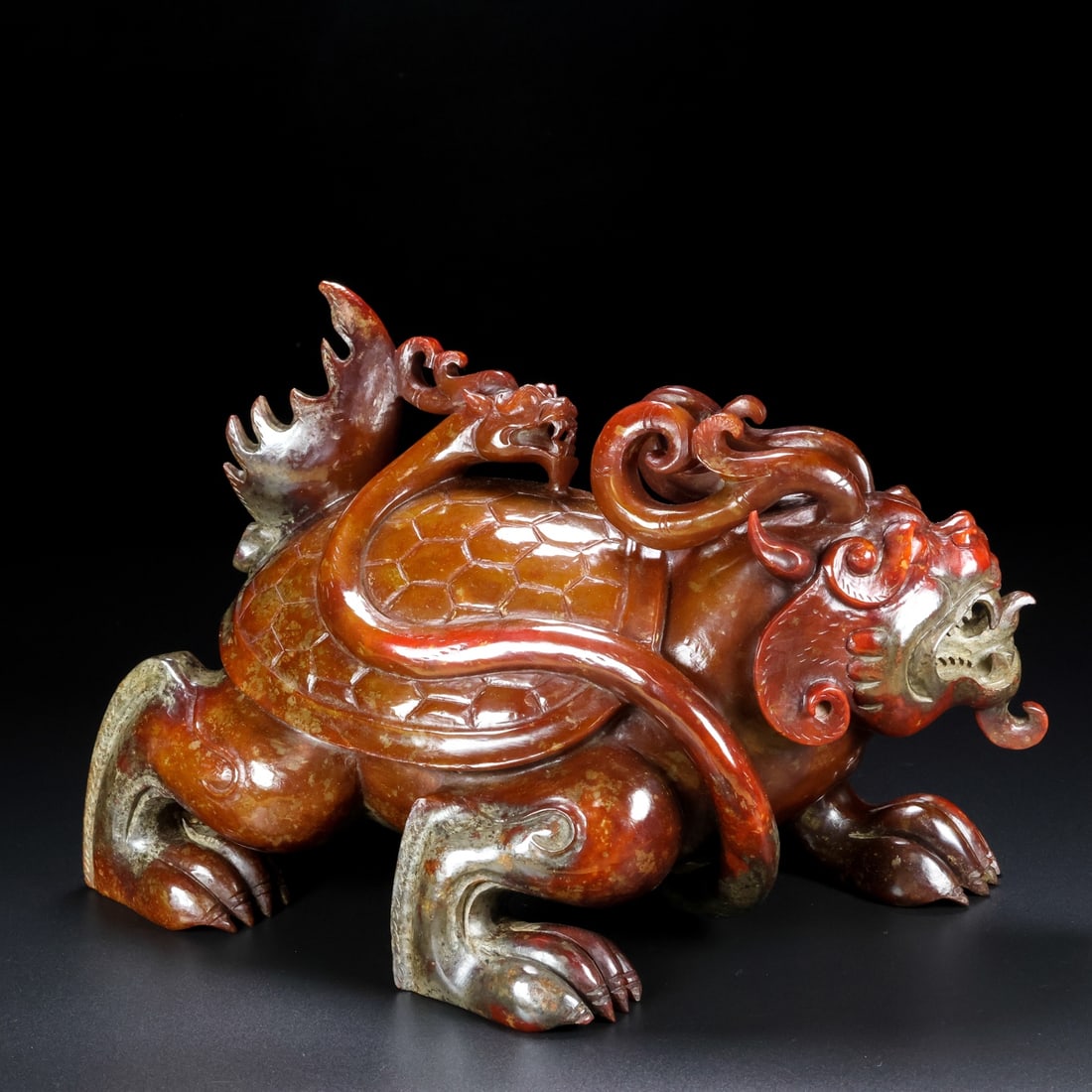 An Exquisite Archaic Jade Dragon and Turtle Ornament: An Exquisite Archaic Jade Dragon and Turtle Ornament,Ancient Time,China,Size:11.8inx5.9inx7.1in,Weight:6061g 高古玉龙龟摆件,中国远古&#