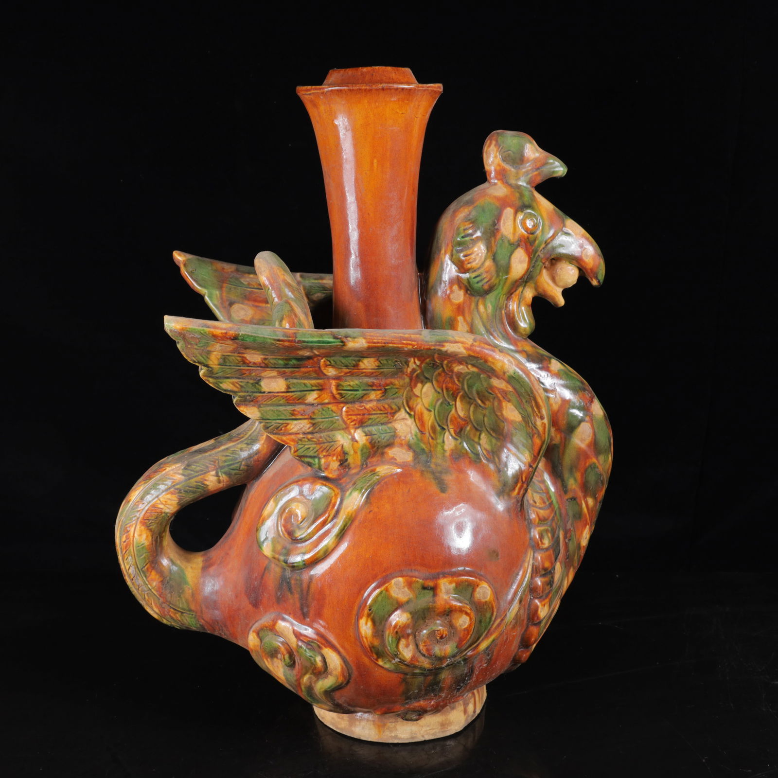 An Exquisite Tang Tri-Color Glazed Pottery Phoenix Pattern Vase: An Exquisite Tang Tri-Color Glazed Pottery Phoenix Pattern Vase,Tang Dynasty,China,Size:20.5inx15.4inx11.4in,Weight:7100g 